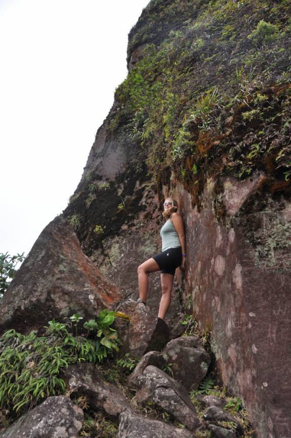 No topo do monte Liamuiga, o vulcão da ilha de St. Kitts - Caribe